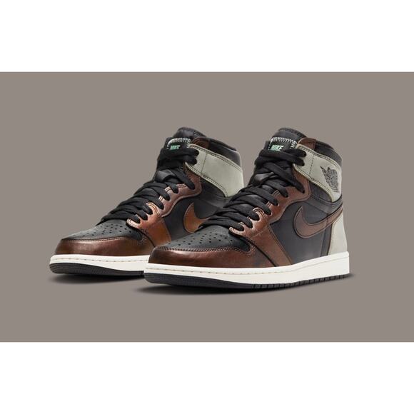 AIR JORDAN 1 RETRO HIGH OG “PATINA” 
BLACK/FRESH MINT-LIGHT ARMY-SAIL, SIZE 9 main image 14